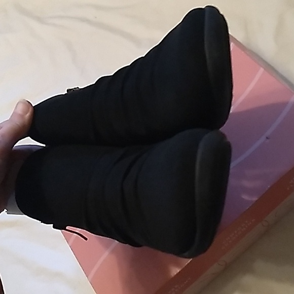 NIB Womens Easy Spirit black suede ALETA3 short boots Size 12 - Picture 6 of 12